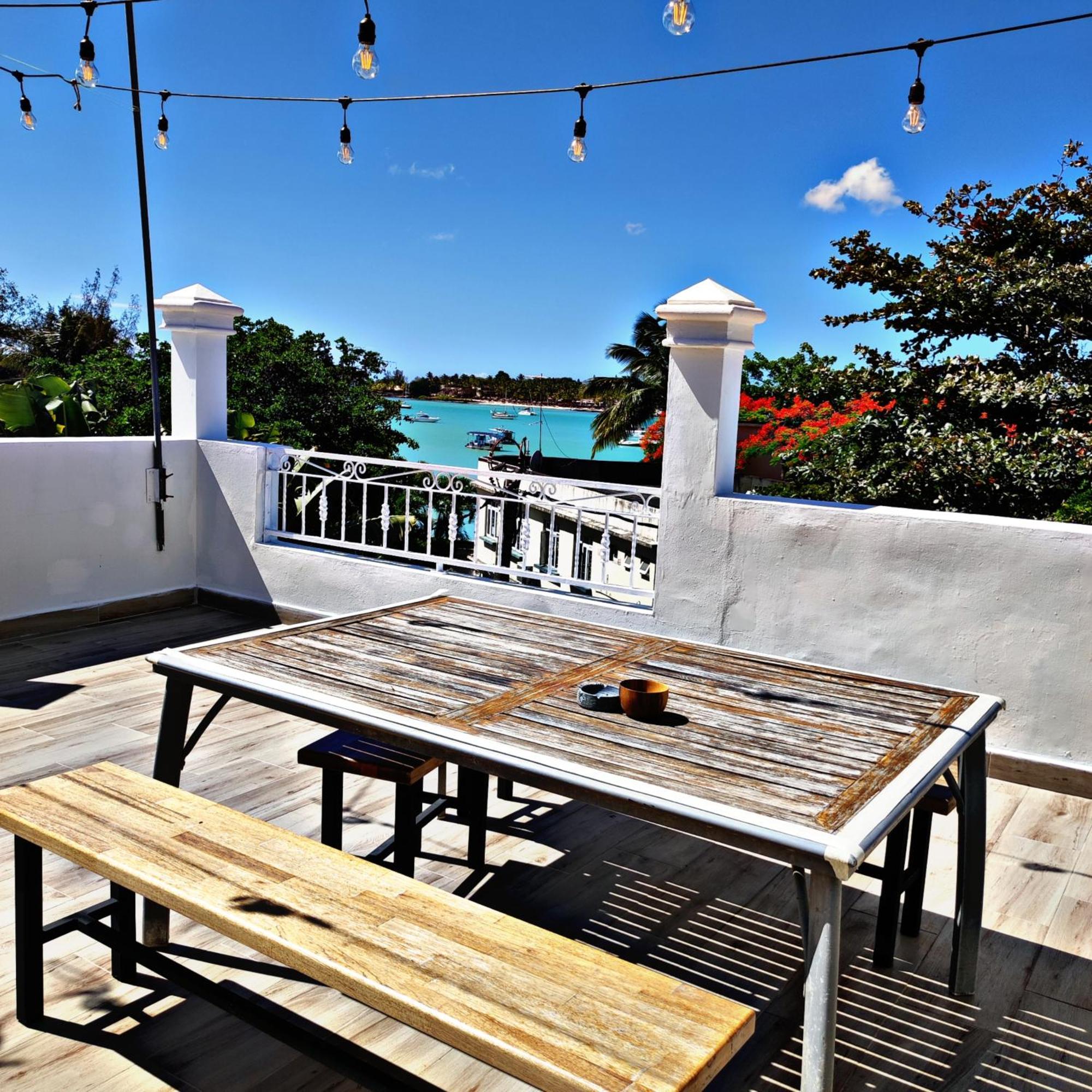 Grand Baie View Appart エクステリア 写真